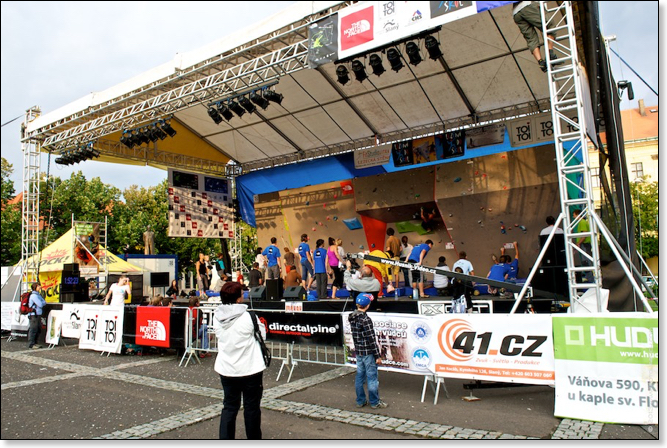Mistrovství České republiky v boulderingu Slaný 2013